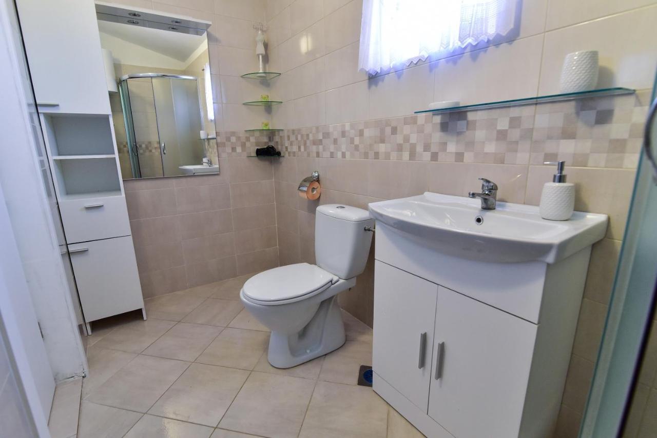 L&L Holiday Apartment Zadar Eksteriør billede